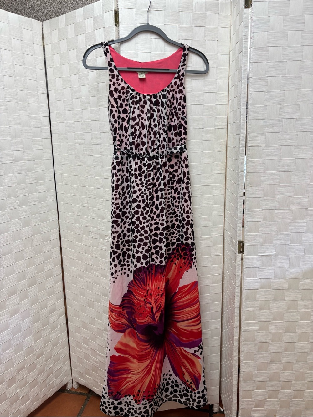 Truth Sleeveless Animal-Print Maxi Dress with Floral Accent Small